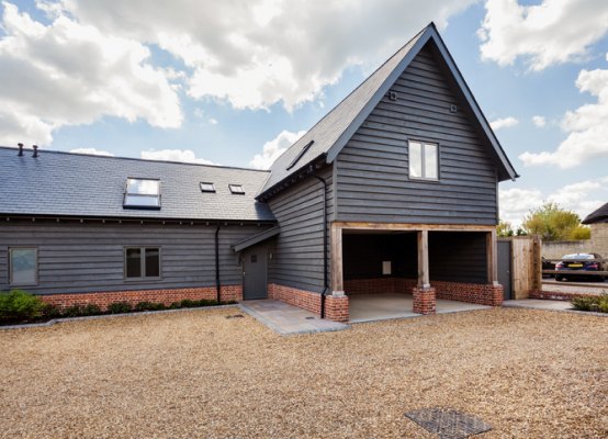 Barn renovation with anthracite windows